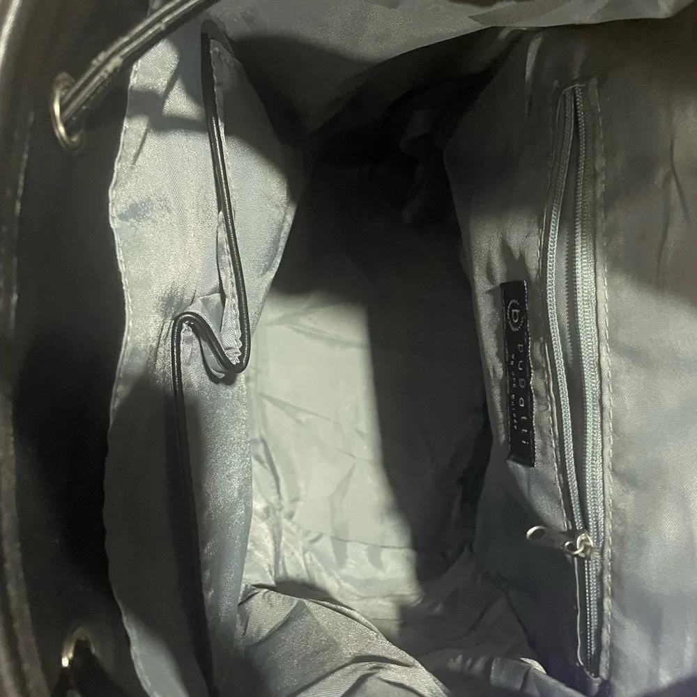 Bugatti bag pack black leather . Used. Condition 9:10 - Picture 9 of 13